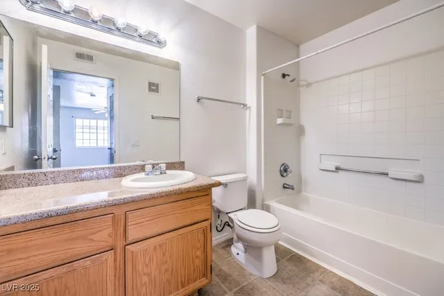 $160,000 | 3318 North Decatur Boulevard, Unit 2086, Las Vegas, NV 89130