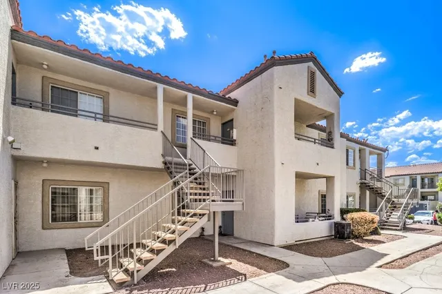$160,000 | 3318 North Decatur Boulevard, Unit 2086, Las Vegas, NV 89130