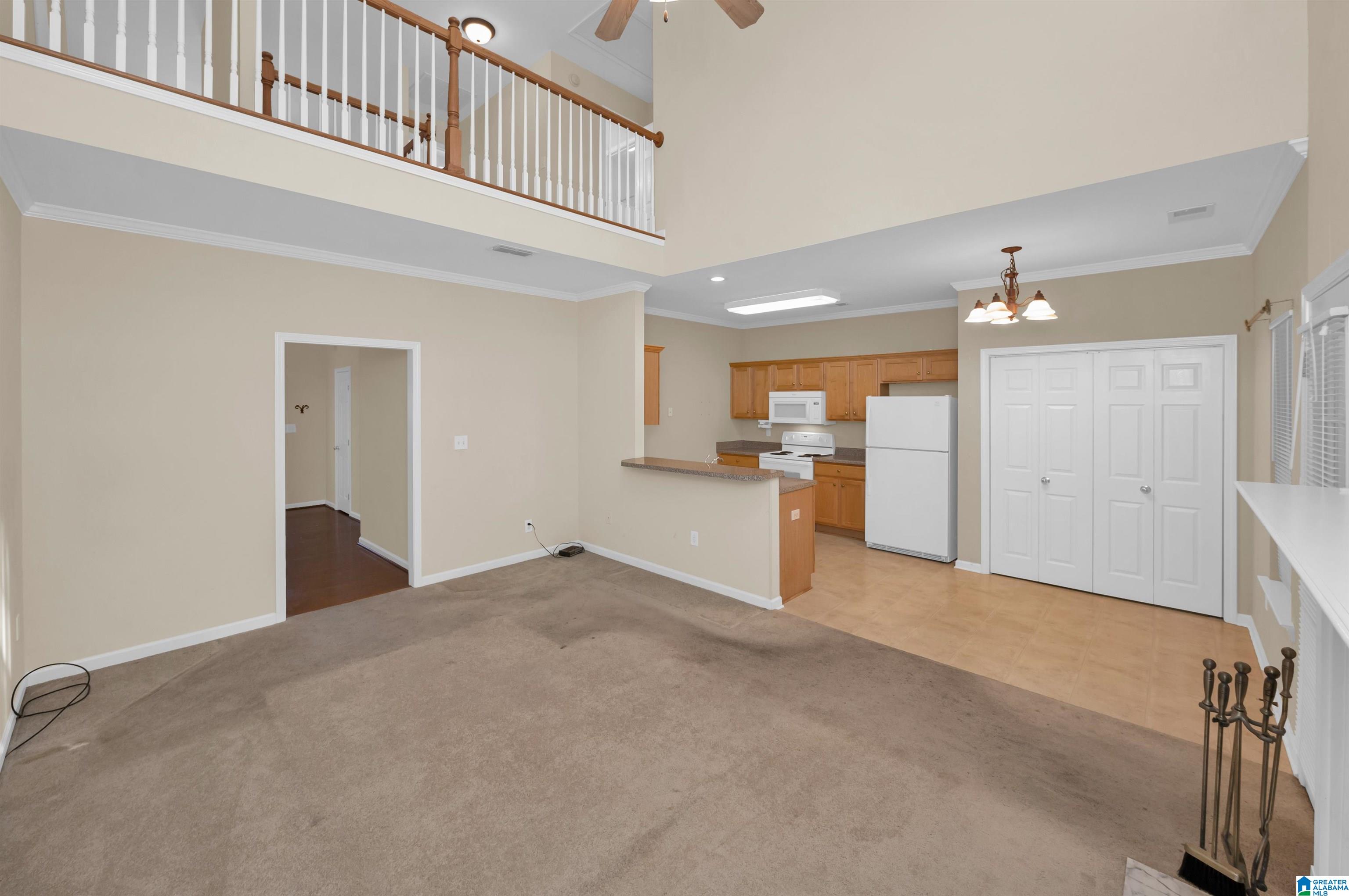 136 Canyon Trail Pelham, AL 35124 - Photo 6 of 36