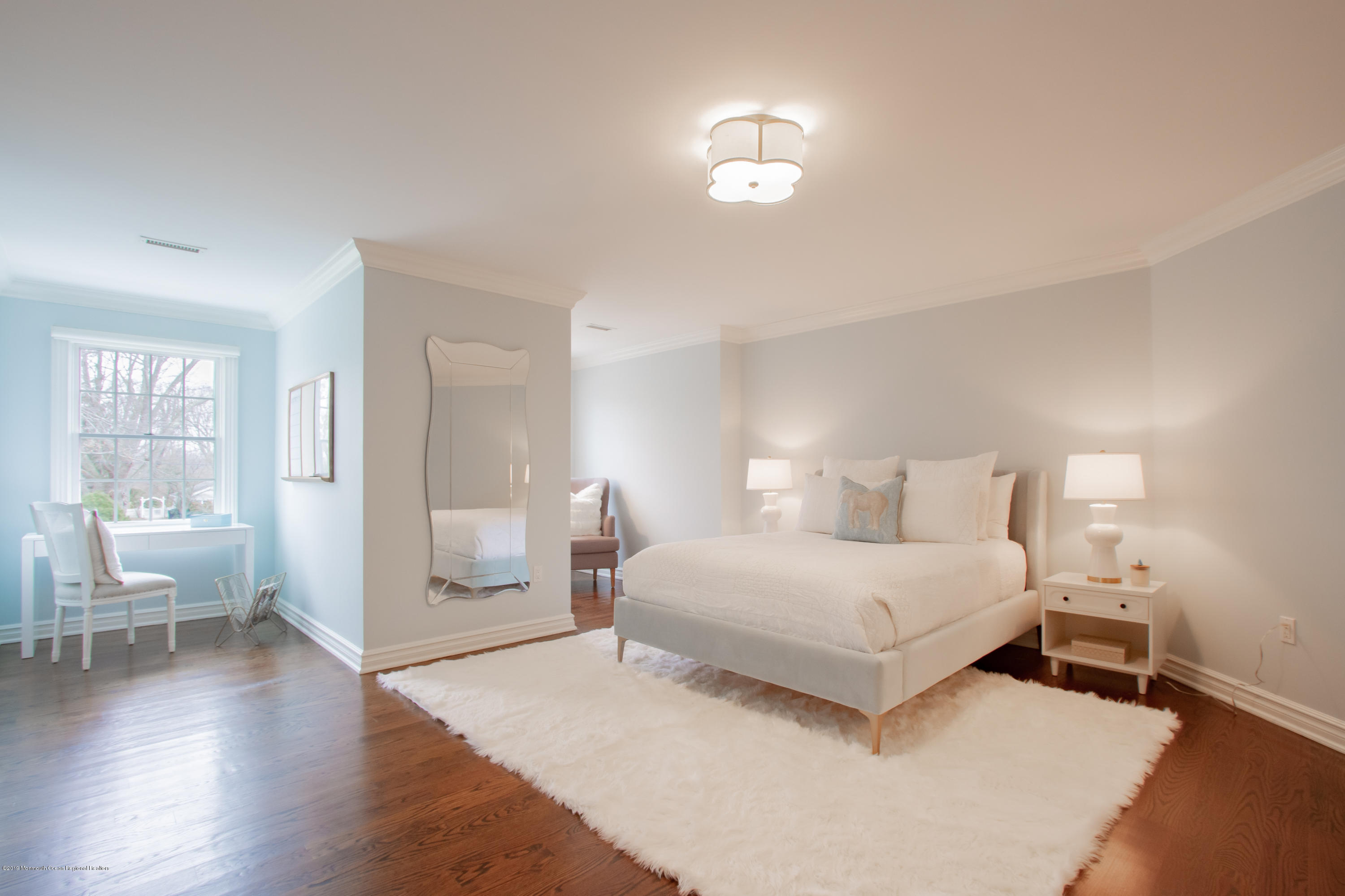 10 Heathcliff Road Rumson, NJ 07760 - Photo 17 of 28 Ensuite Bedroom
