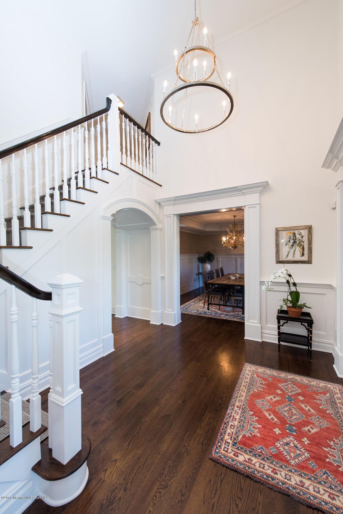 10 Heathcliff Road Rumson, NJ 07760 - Photo 4 of 28 Foyer