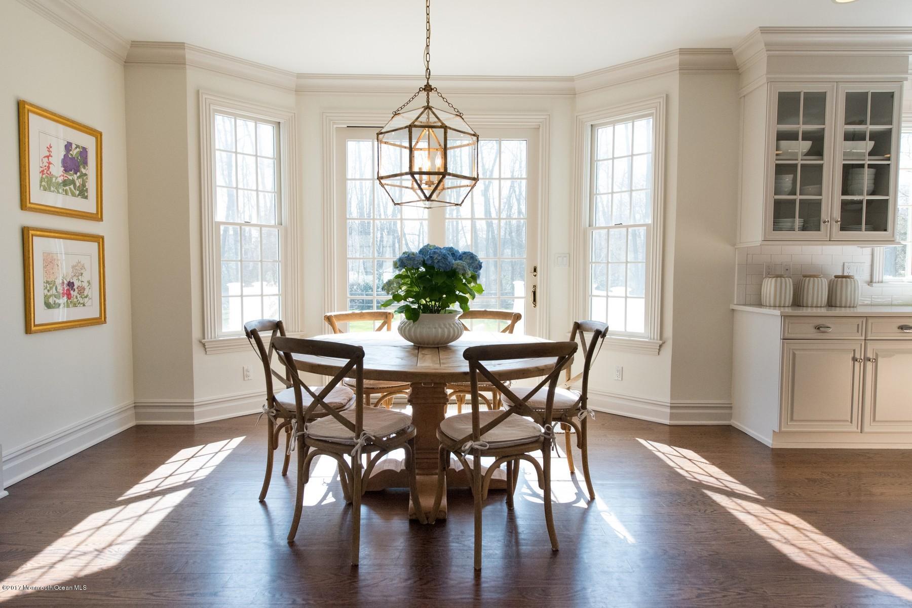 10 Heathcliff Road Rumson, NJ 07760 - Photo 9 of 28 Eat In Kitchen