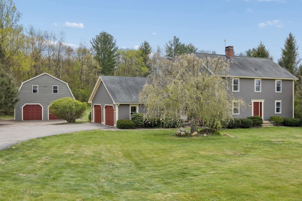 11 Kittredge Road North Brookfield, MA 01535 - Photo 1 of 42