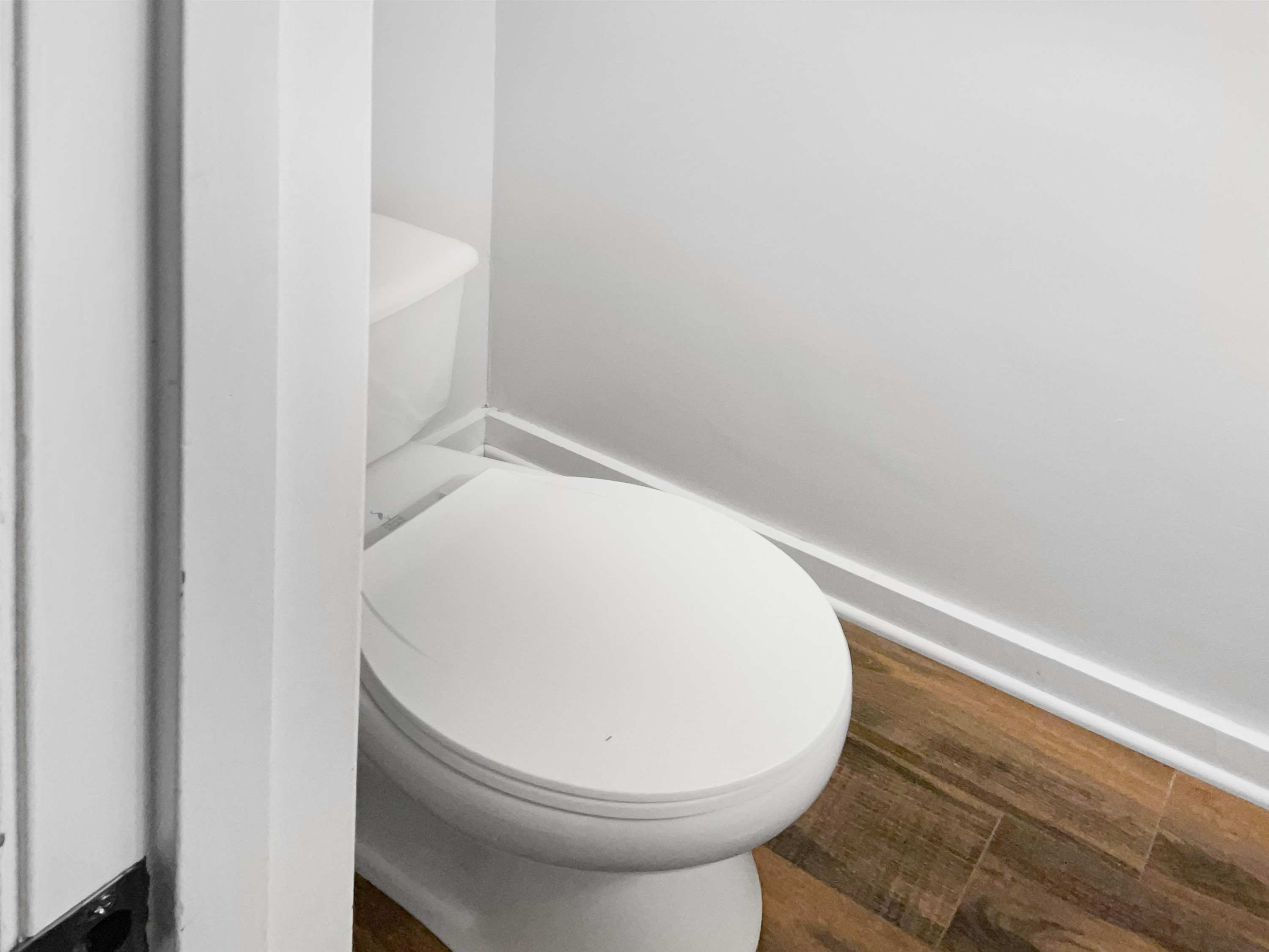 46 Willow Bridge Drive Durham, NC 27707 - Photo 15 of 29 a bathroom with a toilet and a sink