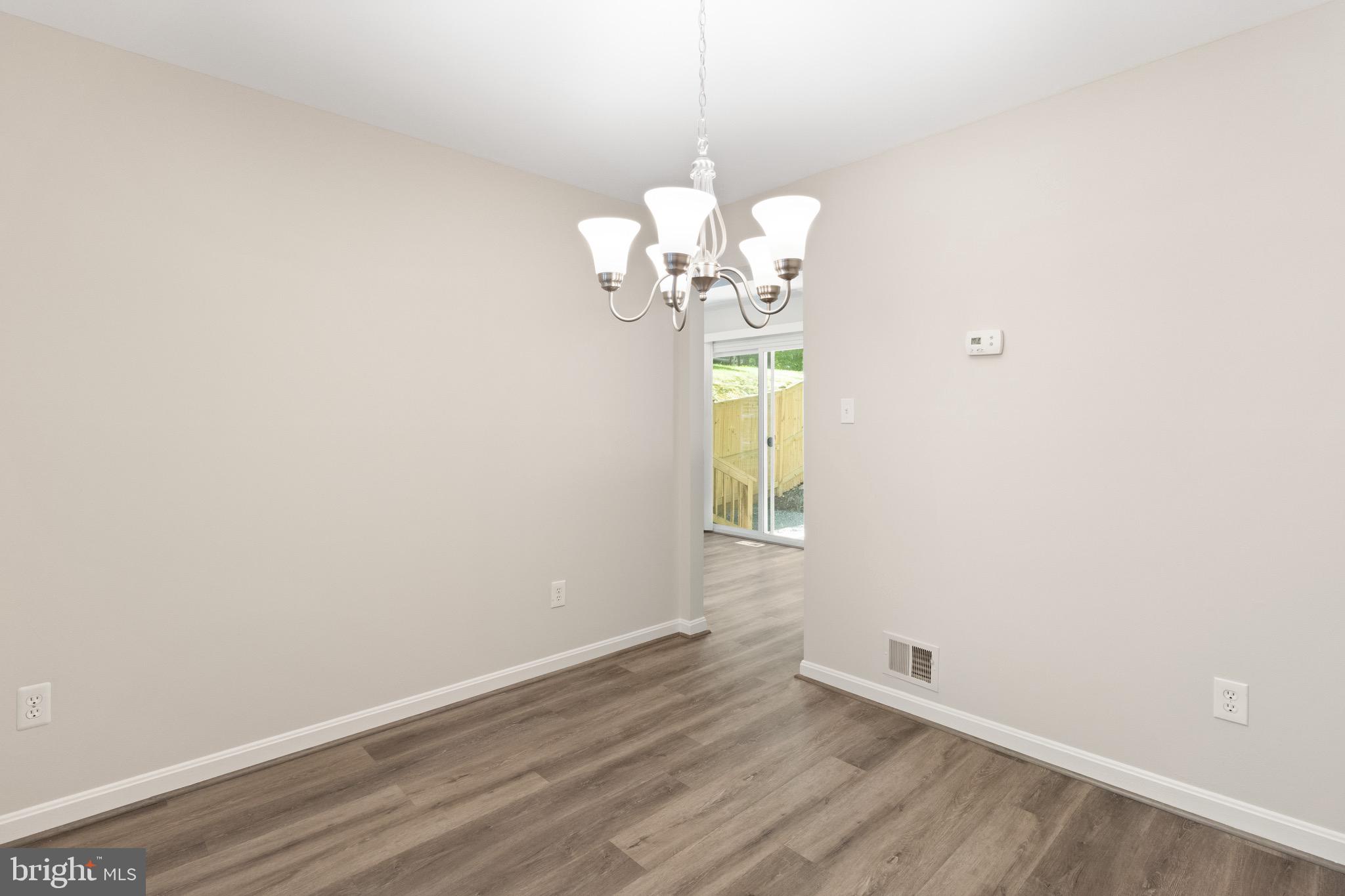 8581 Chester Grove Court Springfield, VA 22153 - Photo 7 of 38