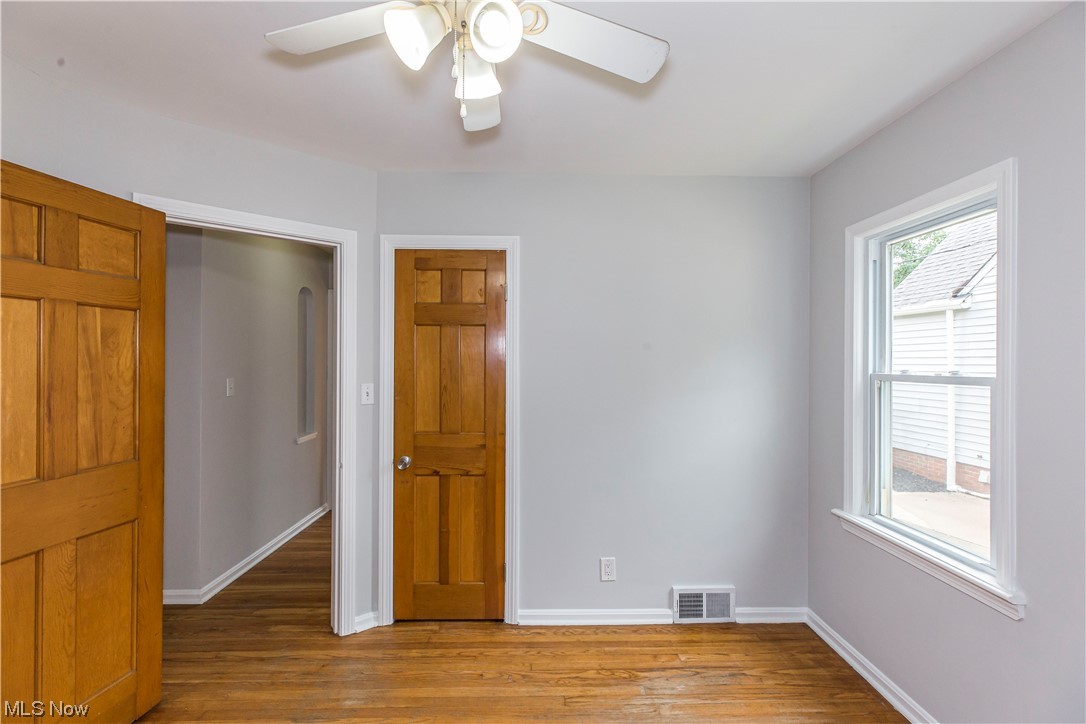 1411 Irene Road Lyndhurst, OH 44124 - Photo 18 of 35