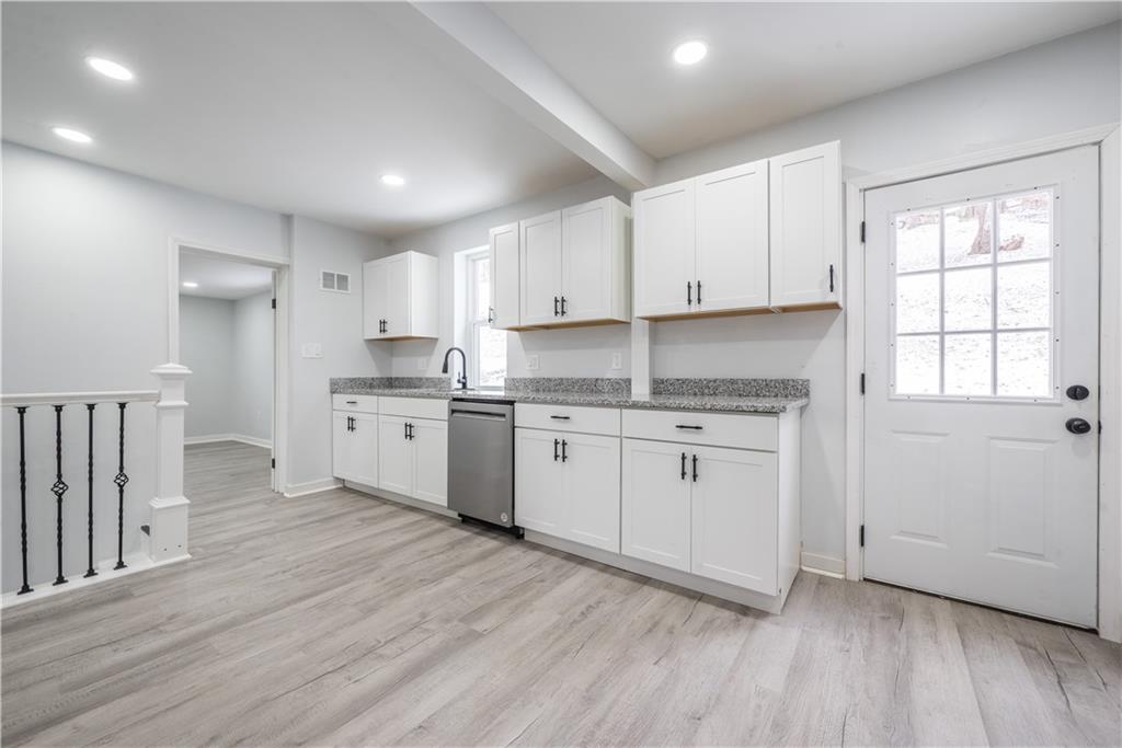 665 Allison Hollow Road Washington, PA 15301 - Photo 5 of 26