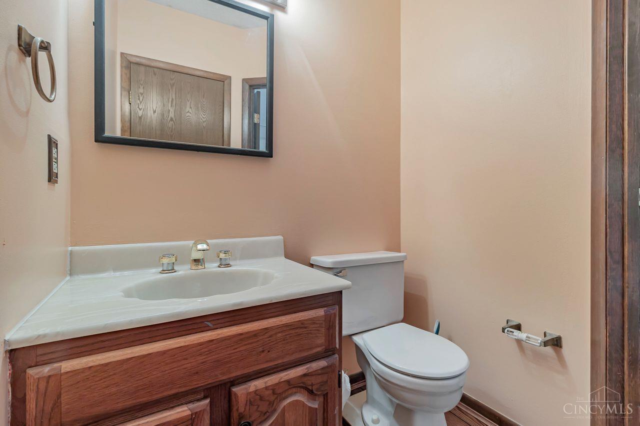 2557 Devils Backbone Road Cincinnati, OH 45233 - Photo 42 of 56 Gallery Image 42