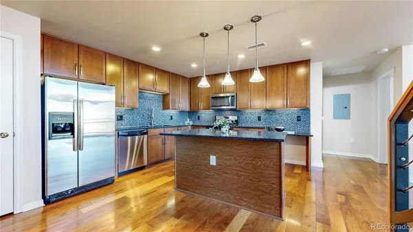 $589,000 | 8185 East Lowry Boulevard, Unit 302, Denver, CO 80230