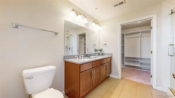 $589,000 | 8185 East Lowry Boulevard, Unit 302, Denver, CO 80230