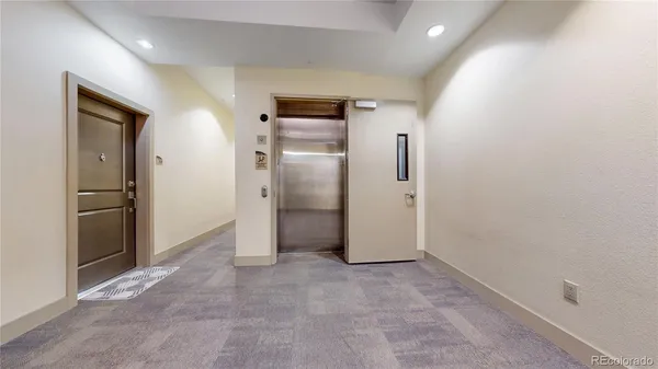 $589,000 | 8185 East Lowry Boulevard, Unit 302, Denver, CO 80230