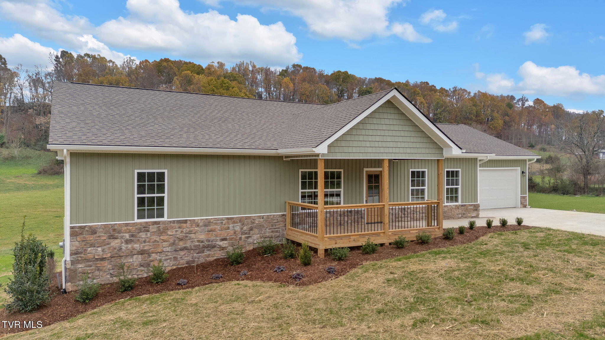 130 Baskett Road Limestone, TN 37681 - Photo 3 of 45 2-web-or-mls-DJI_20241119131101_0036_D (