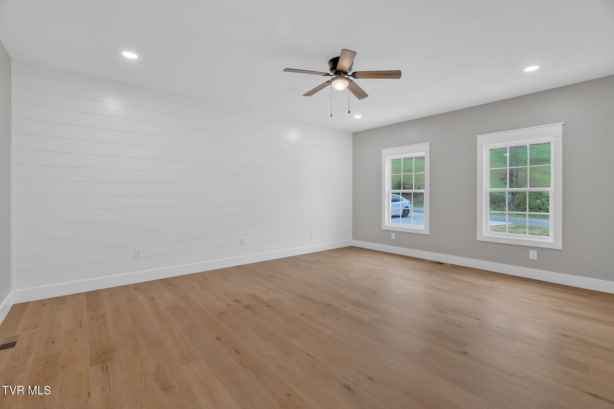 130 Baskett Road Limestone, TN 37681 - Photo 35 of 45 26-web-or-mls-DSC00856 (1)