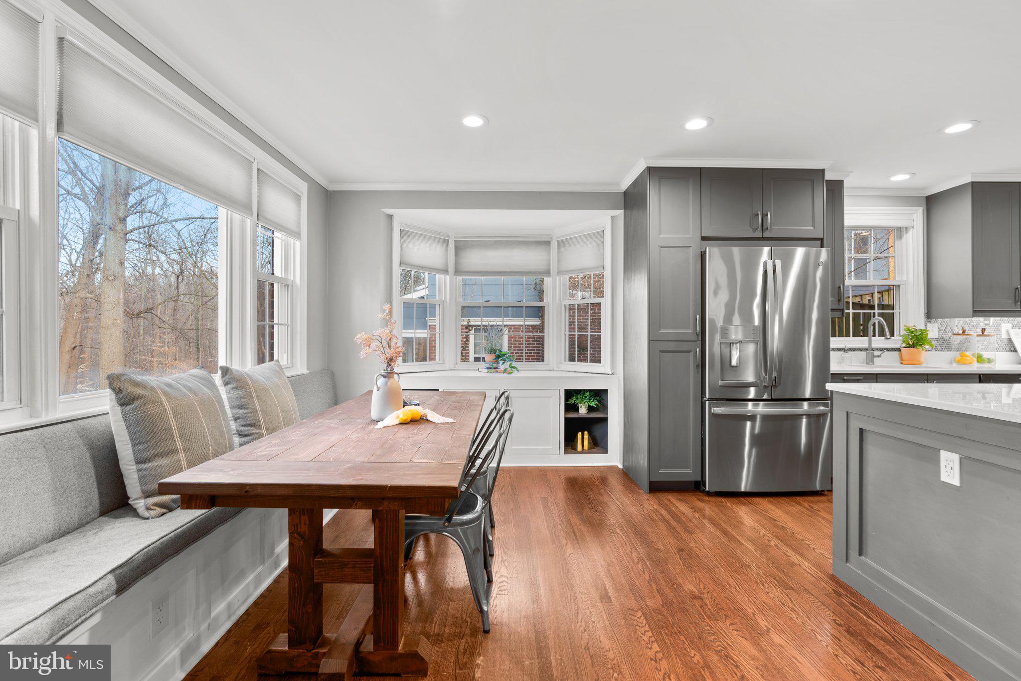 4629 Briarclift Road Baltimore, MD 21229 - Photo 10 of 65 Main level; dining/kitchen transition.