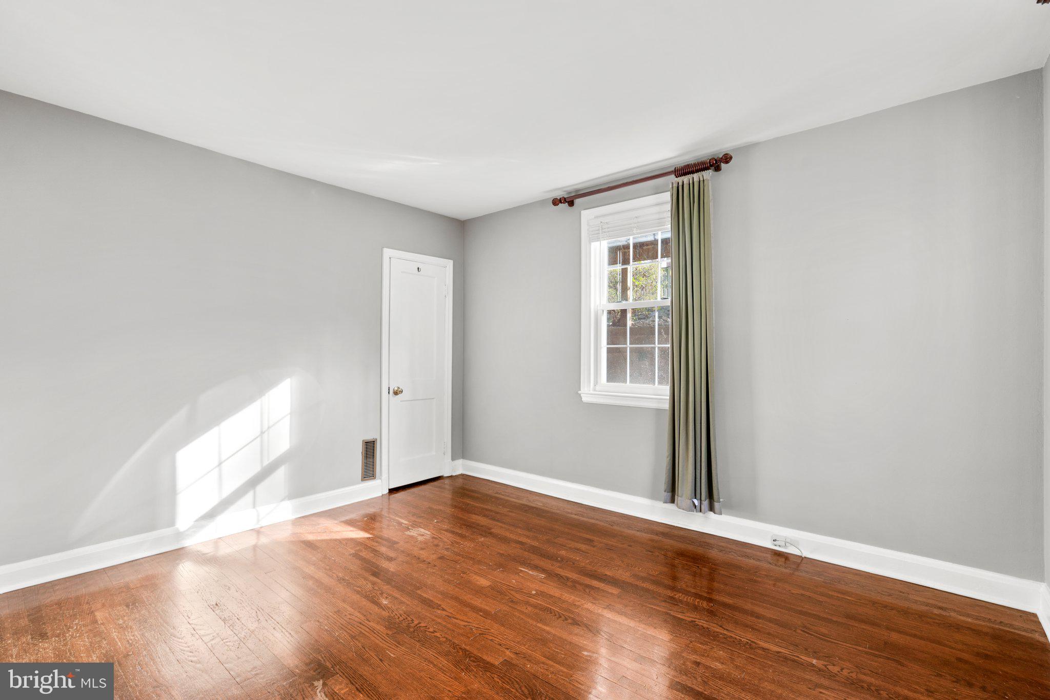 4629 Briarclift Road Baltimore, MD 21229 - Photo 21 of 65 Main level; Bedroom II.