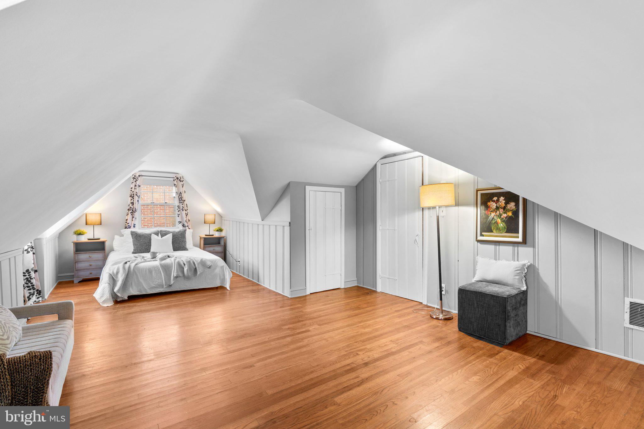 4629 Briarclift Road Baltimore, MD 21229 - Photo 27 of 65 Upper level; Primary bedroom.