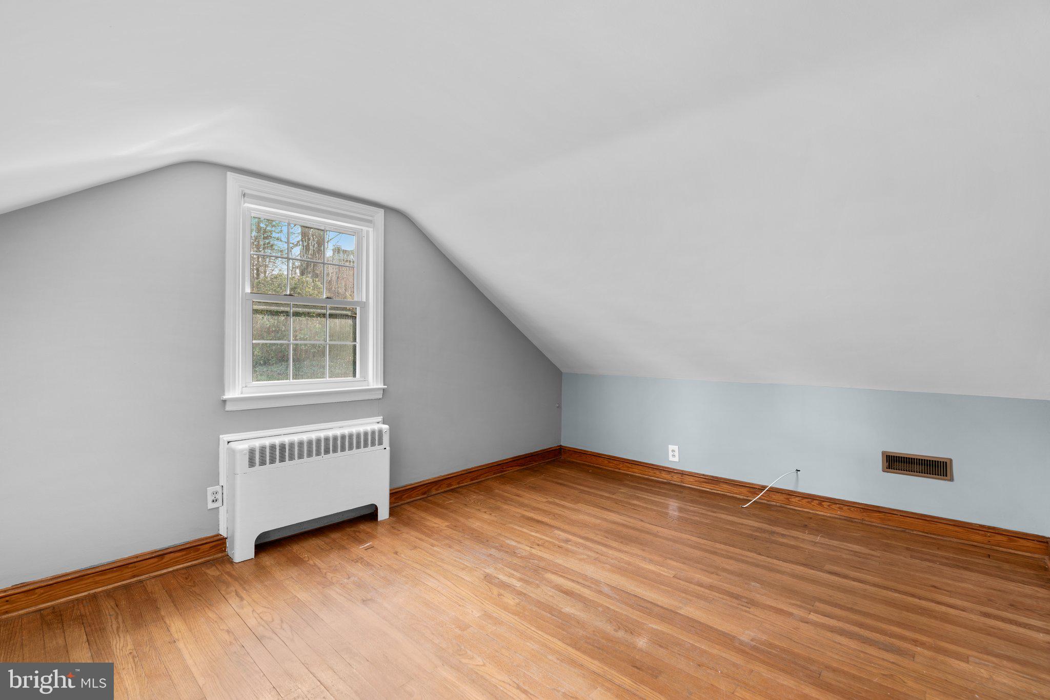 4629 Briarclift Road Baltimore, MD 21229 - Photo 35 of 65 Upper level; Bedroom III.