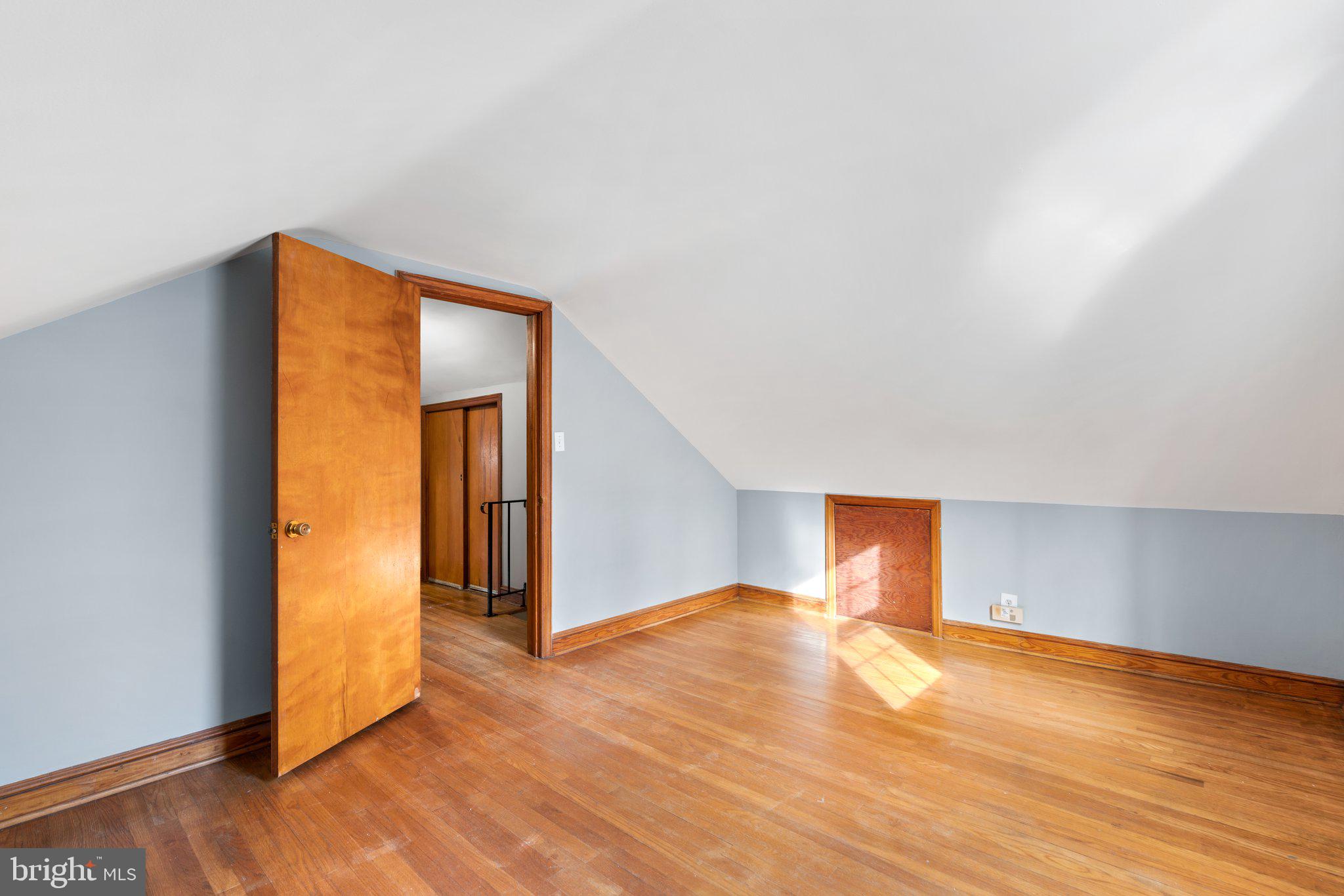 4629 Briarclift Road Baltimore, MD 21229 - Photo 37 of 65 Upper level; Bedroom III.