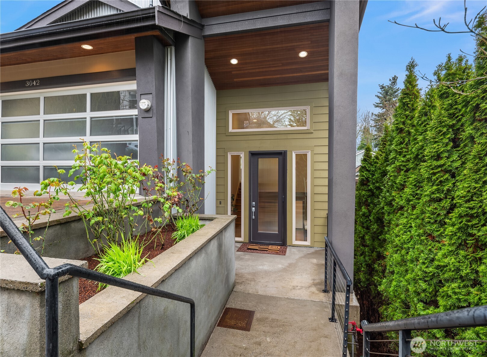 3042 Southwest Manning Street Seattle, WA 98126 - Photo 3 of 40