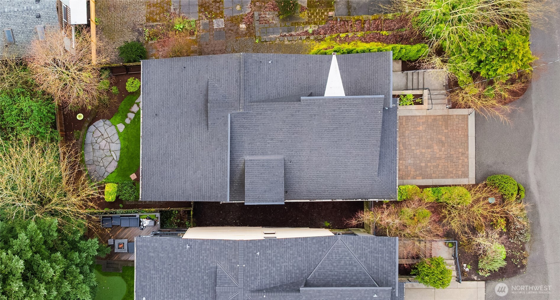 3042 Southwest Manning Street Seattle, WA 98126 - Photo 39 of 40