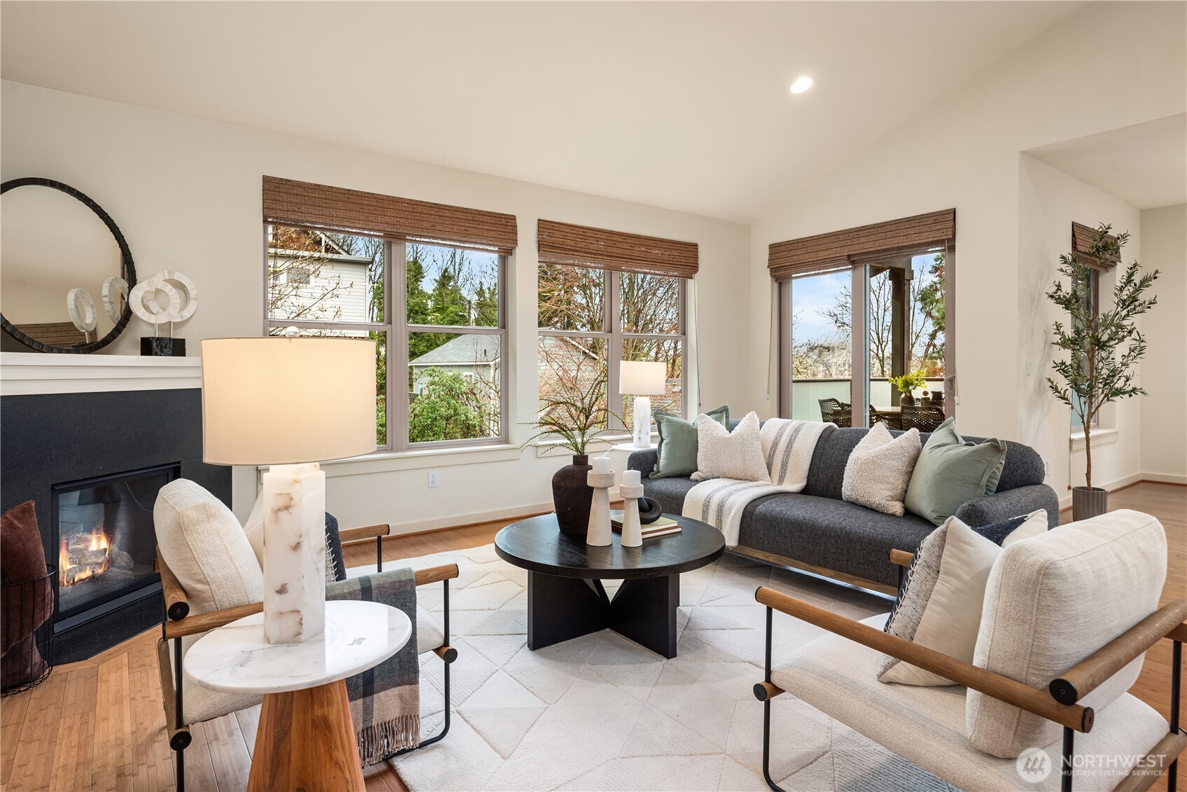 3042 Southwest Manning Street Seattle, WA 98126 - Photo 7 of 40