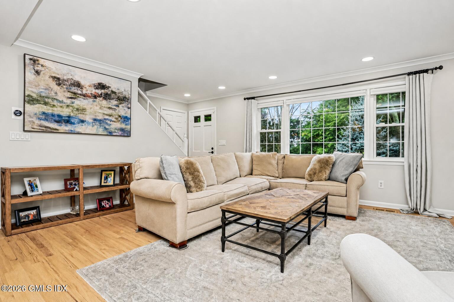 25 Westview Place Riverside, CT 06878 - Photo 5 of 33 6 CC