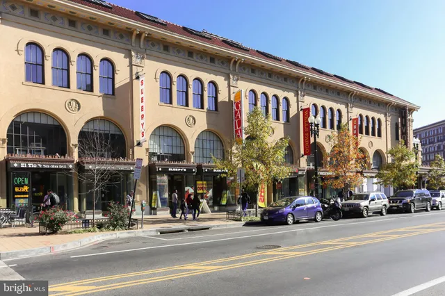 a view of a building entrance