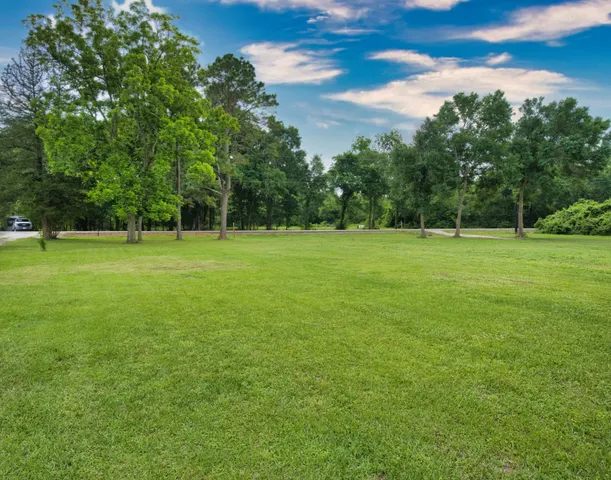 $259,900 | 555 County Road 728B, Sweeny, TX 77480