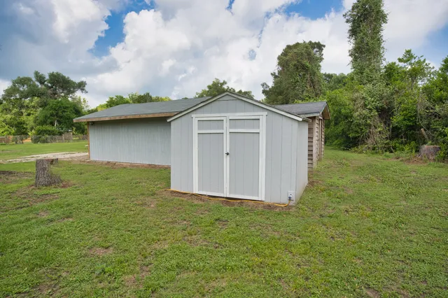 $259,900 | 555 County Road 728B, Sweeny, TX 77480