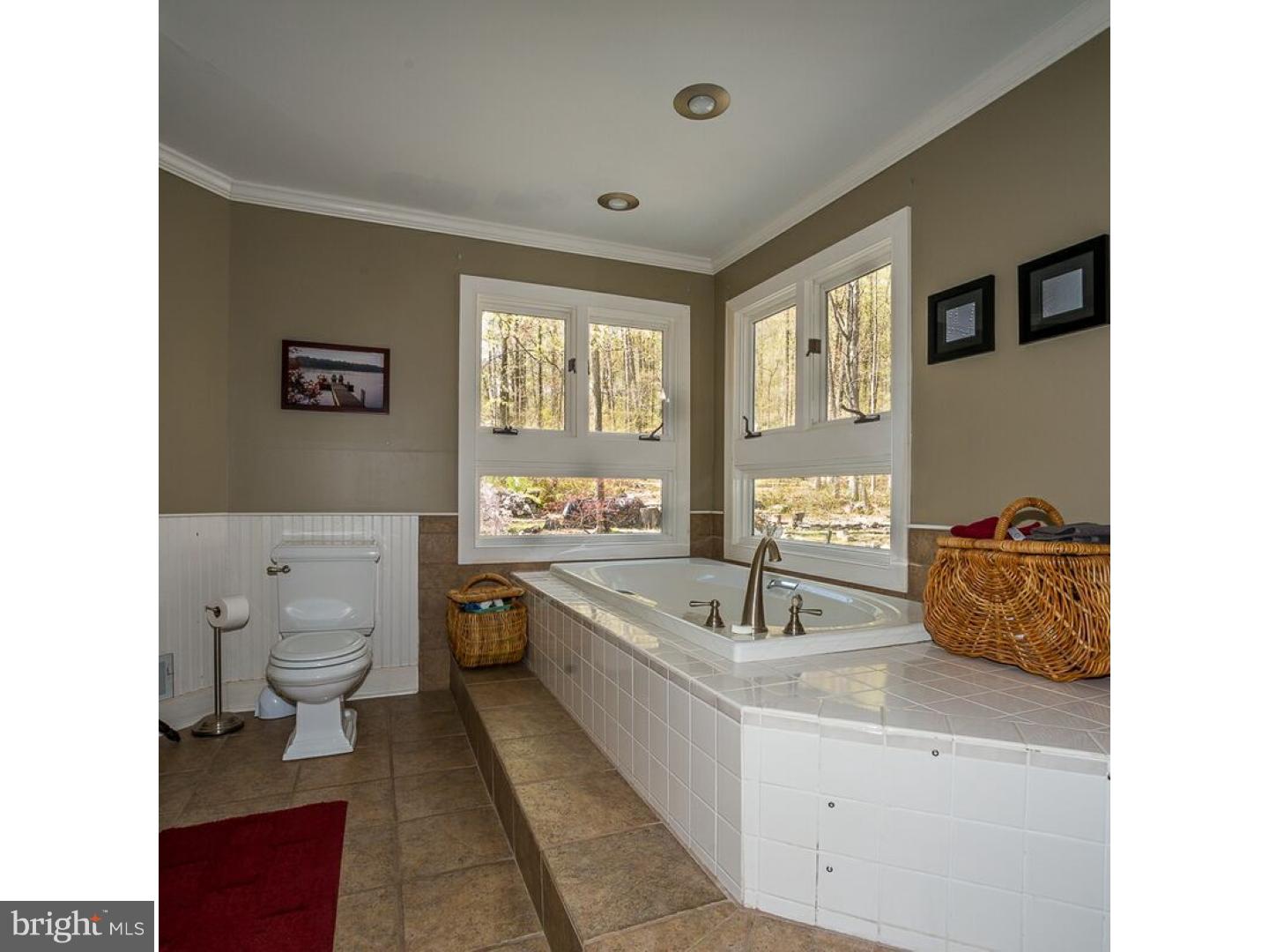 480 Raubsville Road Easton, PA 18042 - Photo 14 of 25 Gallery Image 14