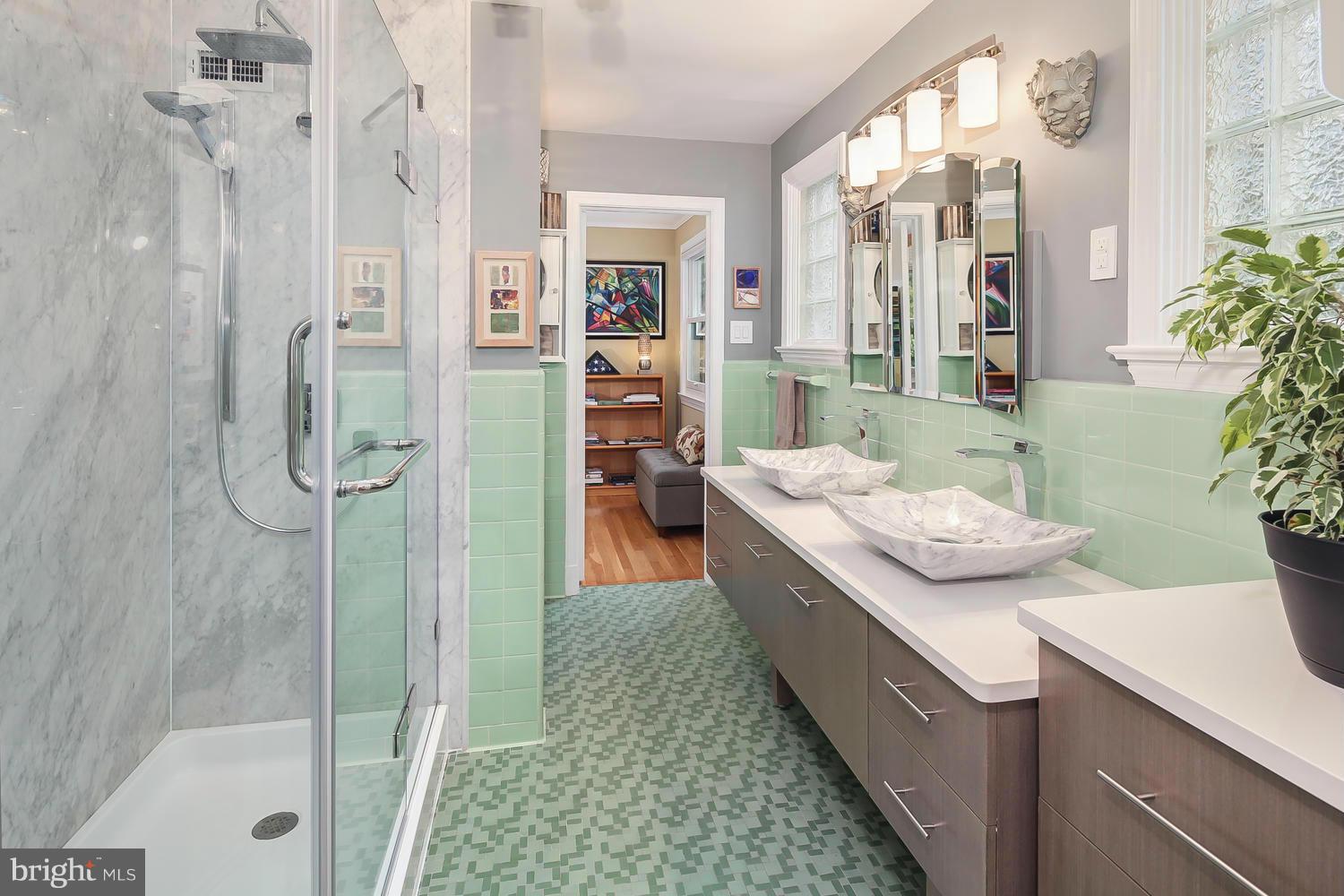 807 Rowen Road Silver Spring, MD 20910 - Photo 21 of 30 Bath