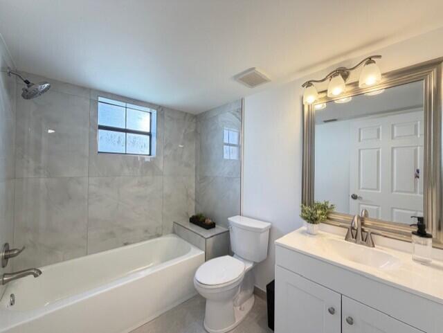 3180 Leewood Terrace, Unit L107 Boca Raton, FL 33431 - Photo 11 of 22 GUEST BATHROOM