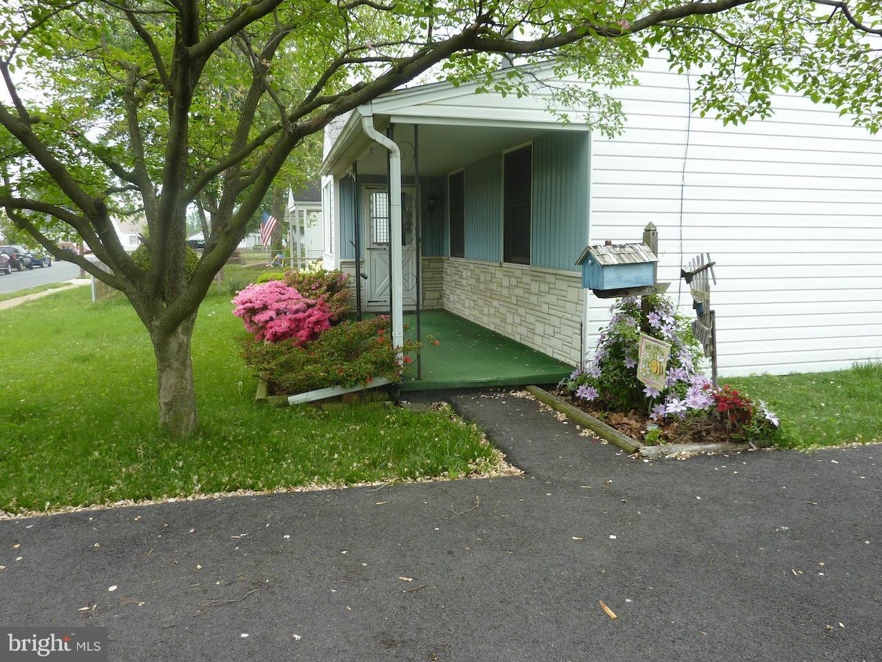 8201 Northview Road Baltimore, MD 21222 - Photo 2 of 12 Exterior (General)
