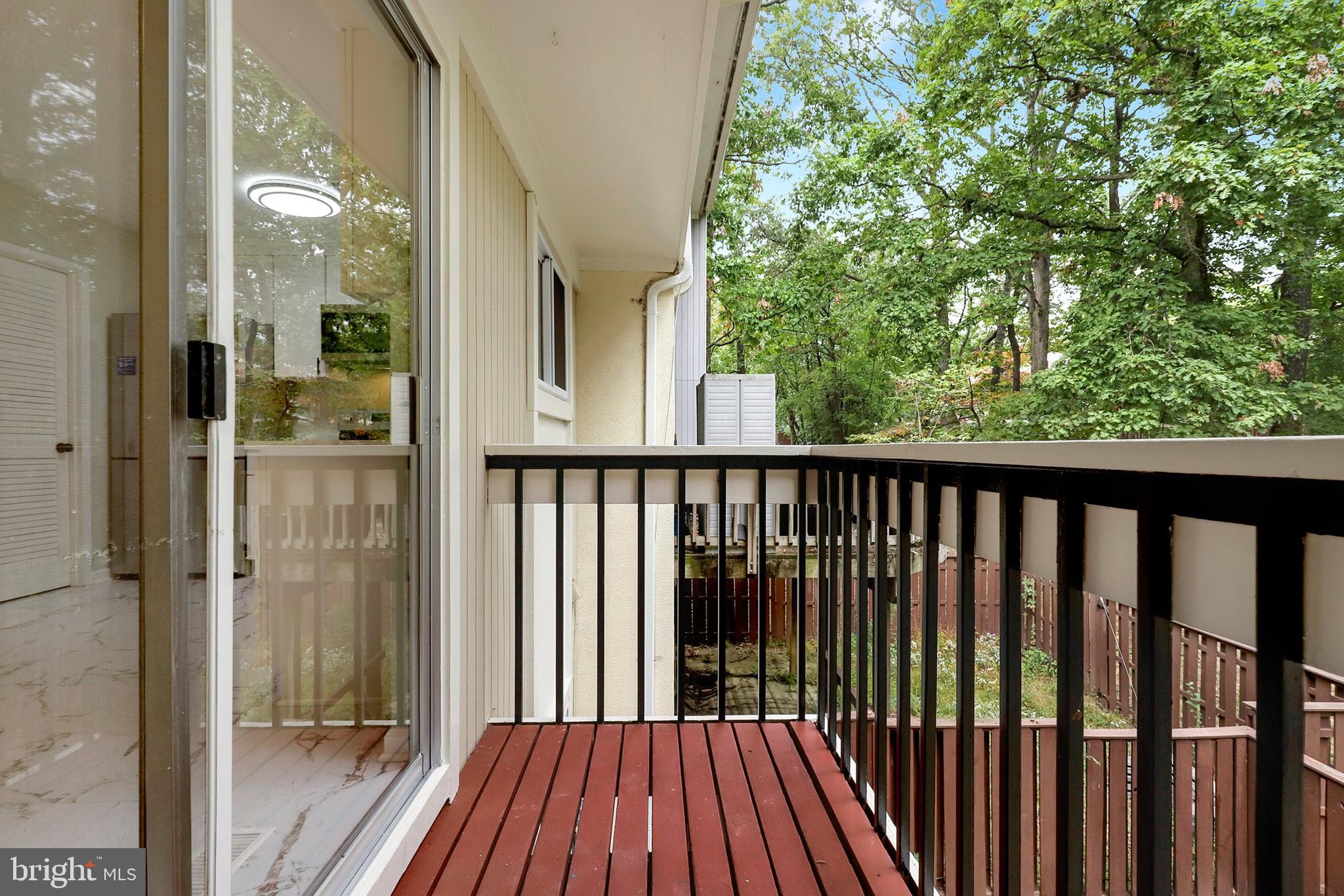 2409 Southgate Square Reston, VA 20191 - Photo 36 of 40