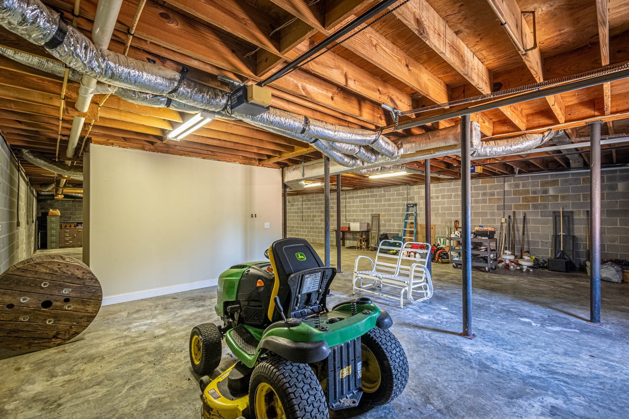 1316 Powdermill Hill Road Lawrenceburg, TN 38464 - Photo 58 of 70 a room with gym equipment