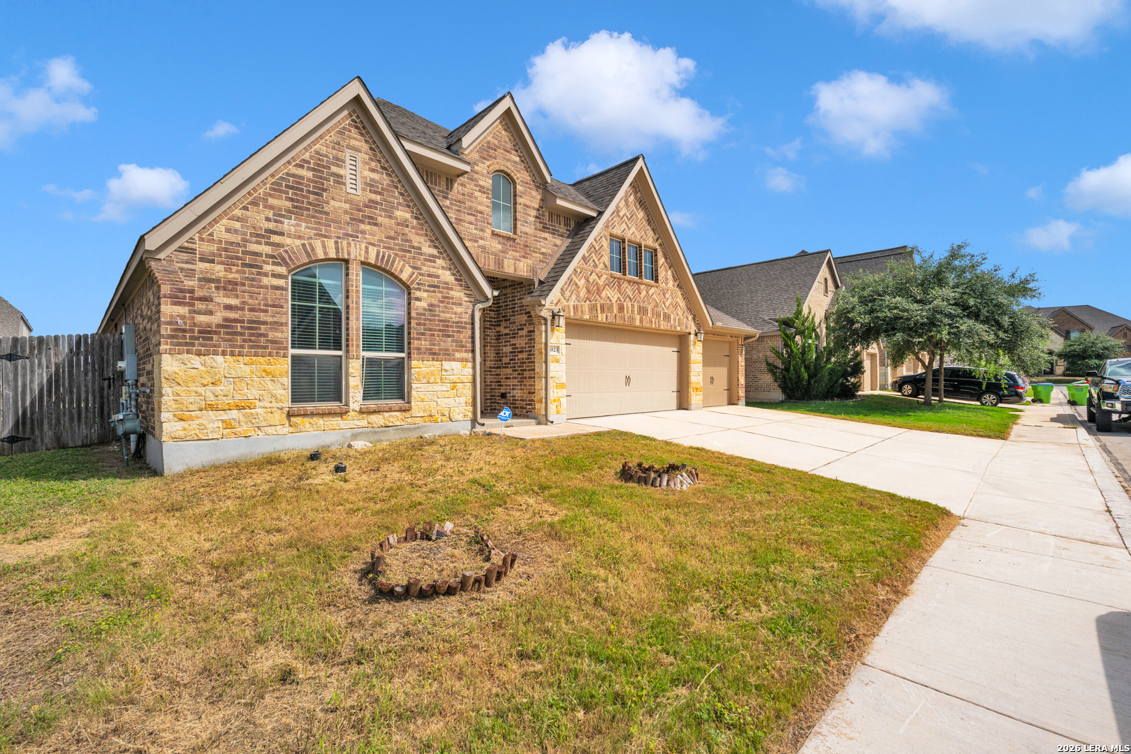 8823 Haystack Road San Antonio, TX 78254 - Photo 2 of 25