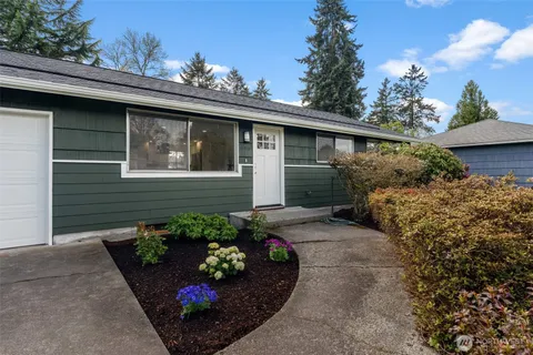 $465,000 | 10410 Irene Avenue Southwest, Lakewood, WA 98499
