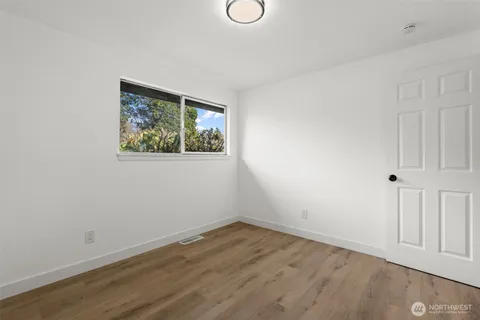 $465,000 | 10410 Irene Avenue Southwest, Lakewood, WA 98499