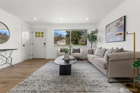 $465,000 | 10410 Irene Avenue Southwest, Lakewood, WA 98499