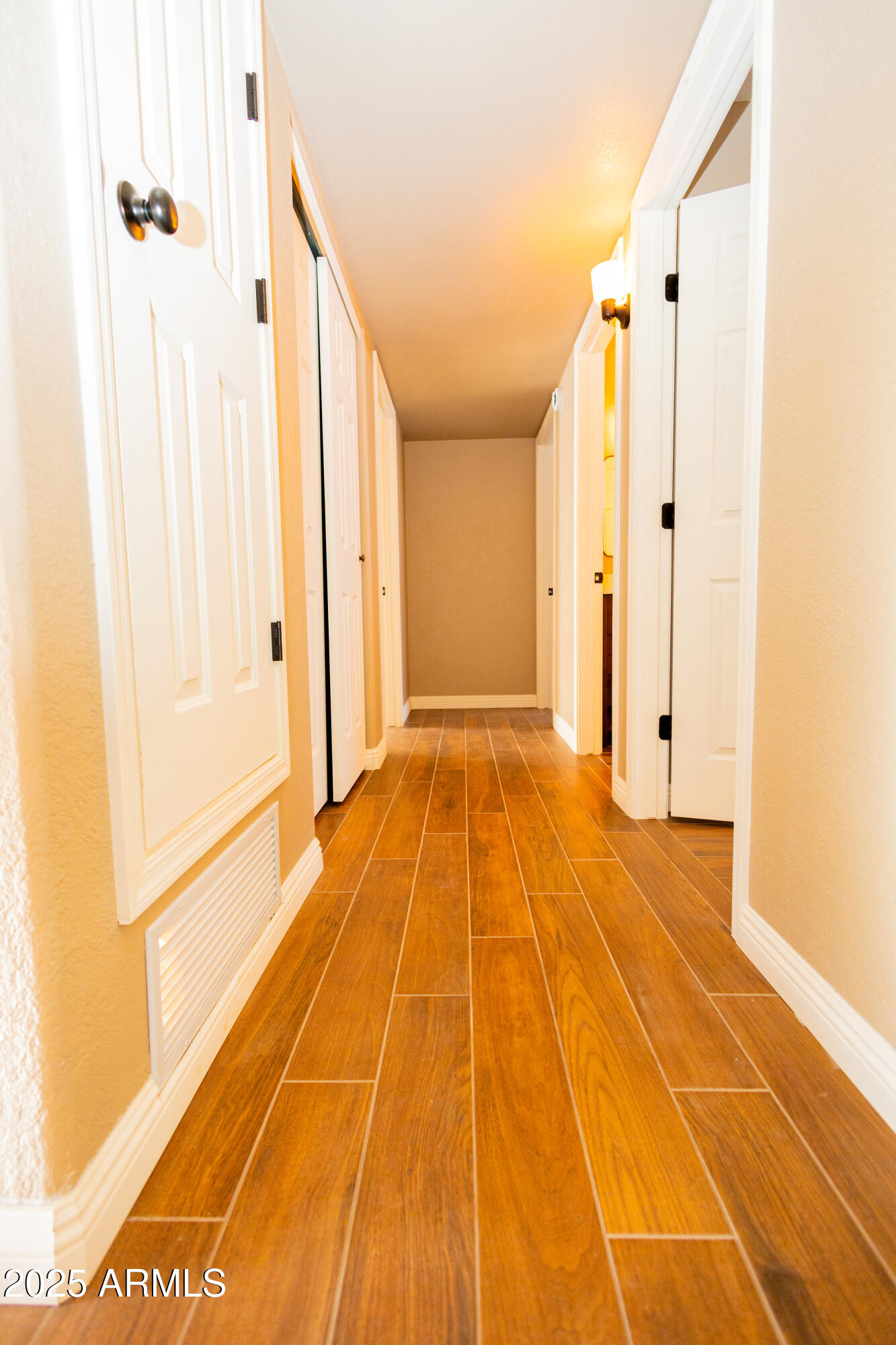 5837 South Wild Rose Road Hereford, AZ 85615 - Photo 19 of 46 a view of a room with wooden floor