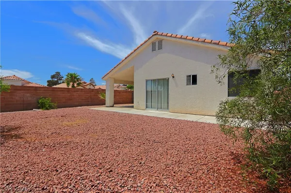 $1,995 | 1316 Feather Glen Court, Las Vegas, NV 89117