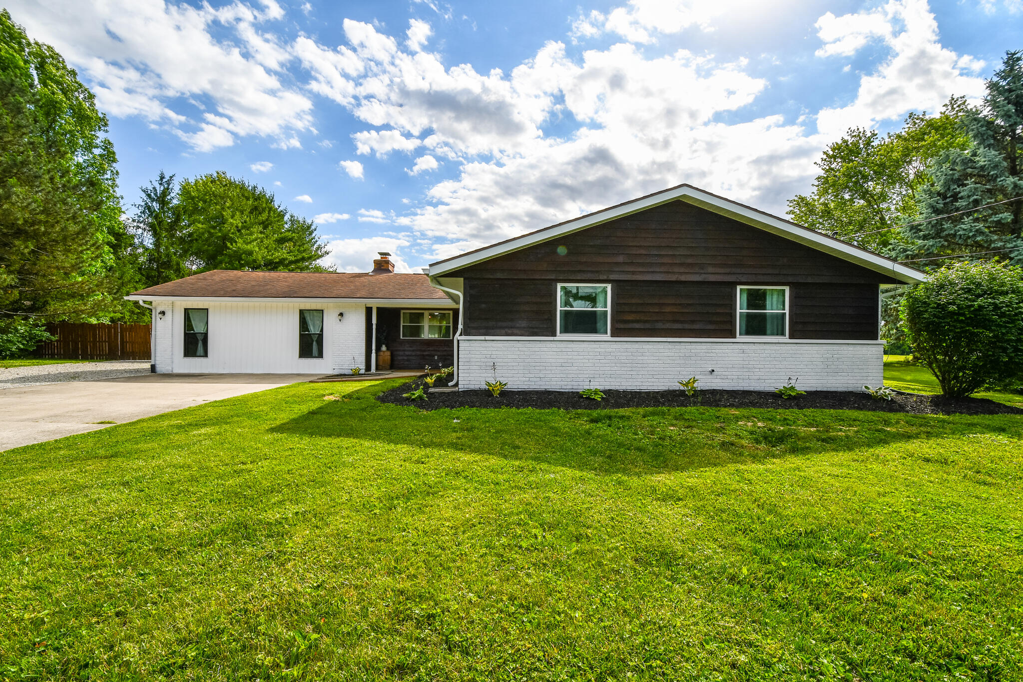 2445 South Tecumseh Road Springfield, OH 45502 - Photo 3 of 45 Gallery Image 3