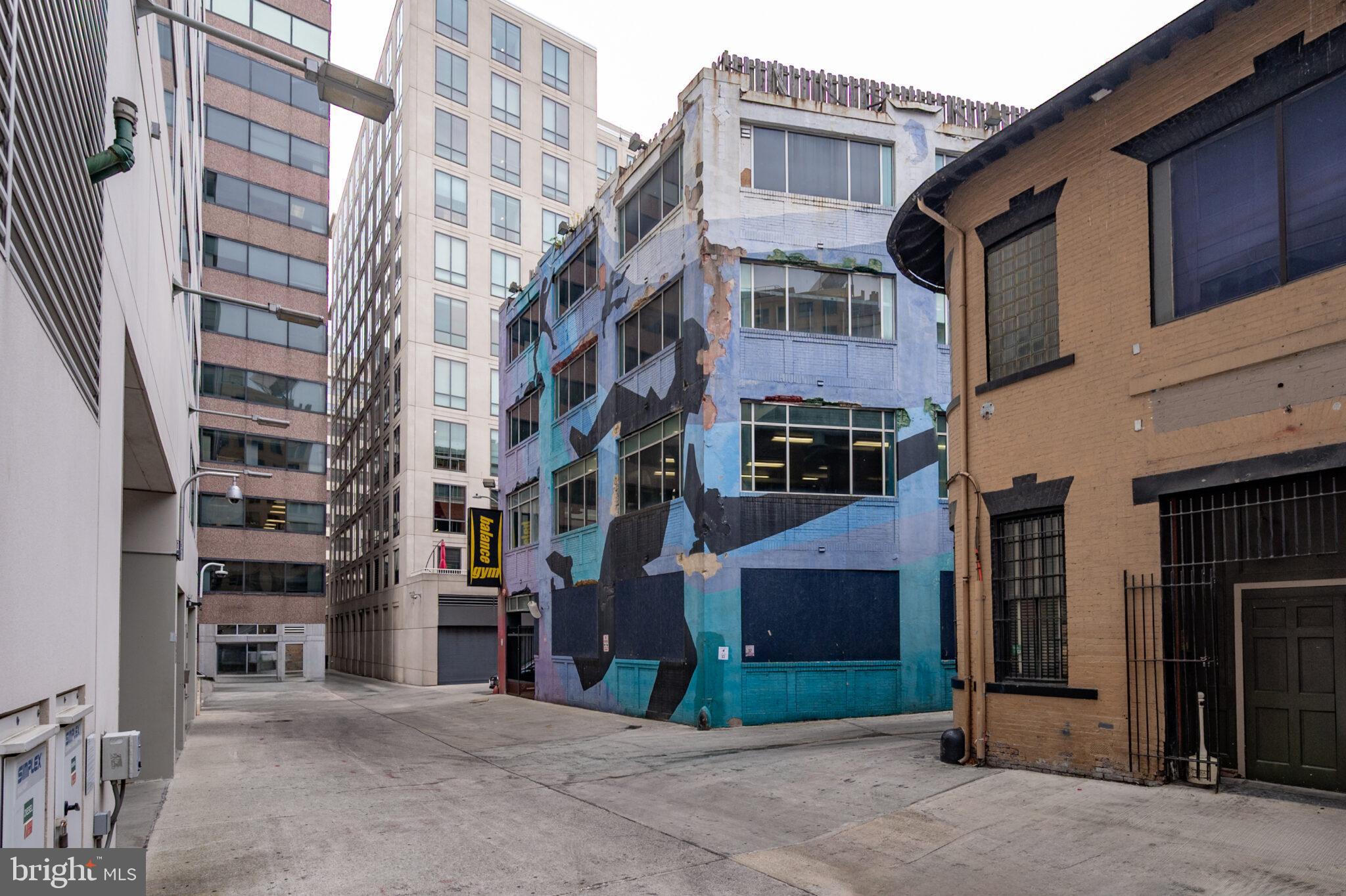 1314 Massachusetts Avenue Northwest, Unit 608 Washington, DC 20005 - Photo 34 of 40 a view of a building with a street