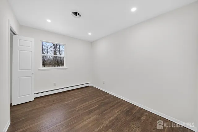 $599,900 | 1087 Blandford Avenue, Avenel, NJ 07001