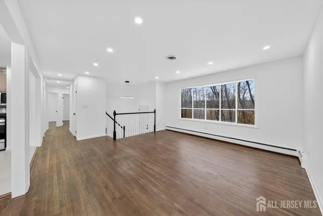 $599,900 | 1087 Blandford Avenue, Avenel, NJ 07001