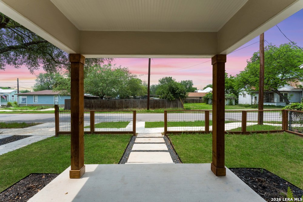 312 Riddle Street San Antonio, TX 78210 - Photo 8 of 61 Gallery Image 8