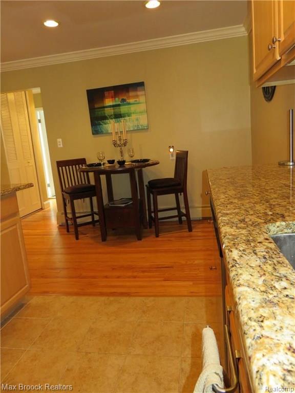 475 South Adams Road, Unit 21 Birmingham, MI 48009 - Photo 4 of 17