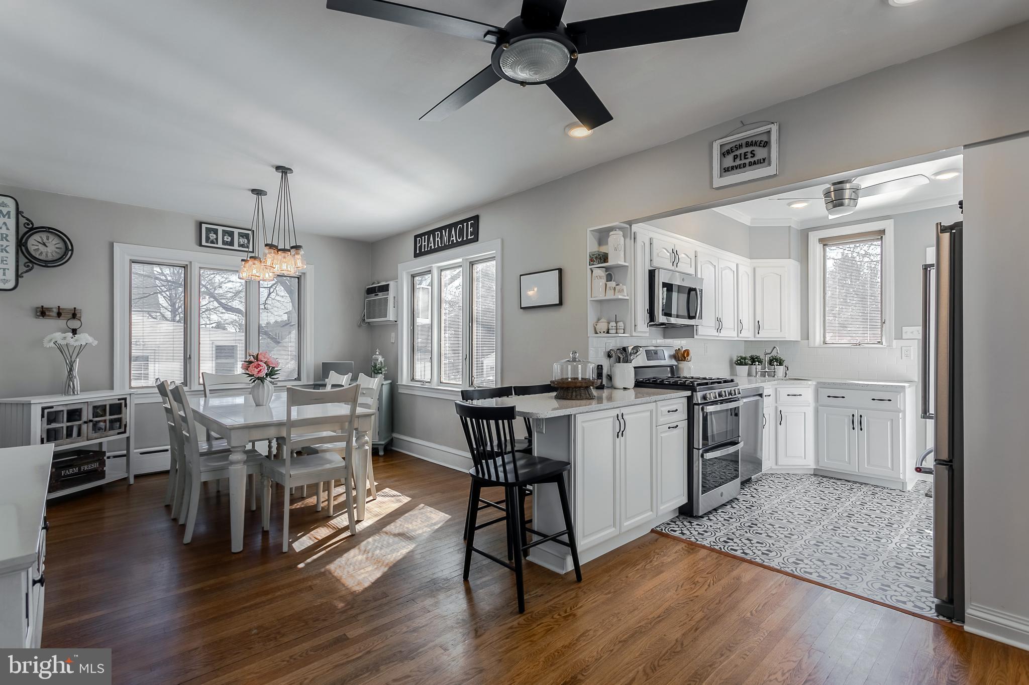 521 East Manoa Road Havertown, PA 19083 - Photo 11 of 33