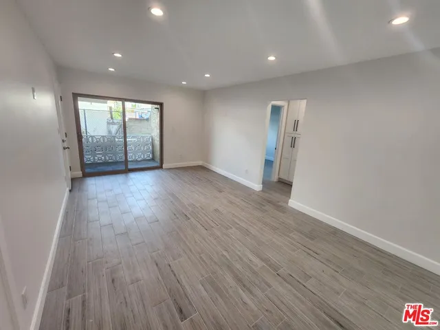 $2,395 | 10845 White Street, Unit 5, Sun Valley, CA 91352