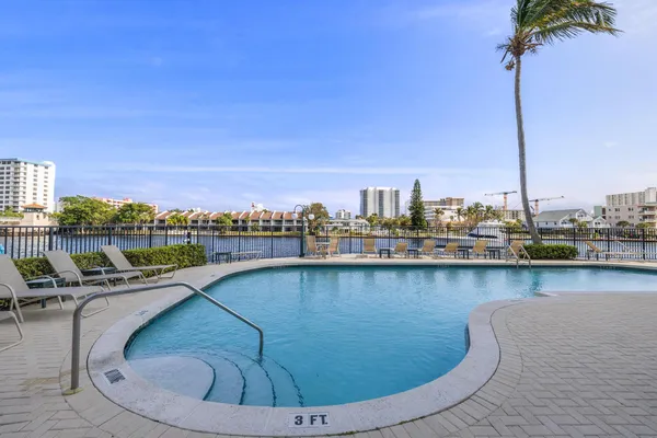 $4,500 | 2880 Northeast 14th Street Causeway, Unit 904, Pompano Beach, FL 33062